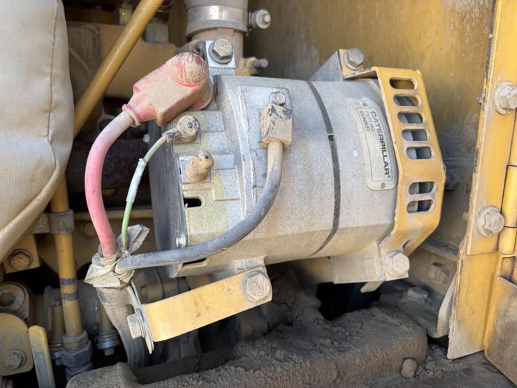 2006-caterpillar-143h-image-81