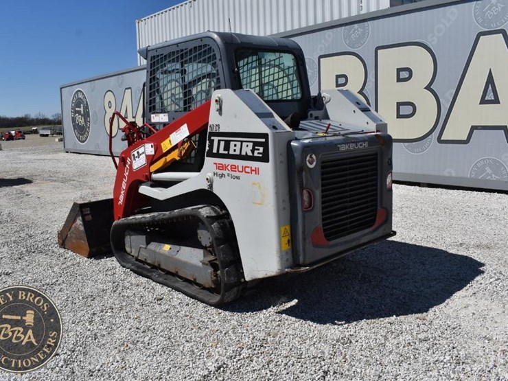 2020-takeuchi-tl8r2-image-7