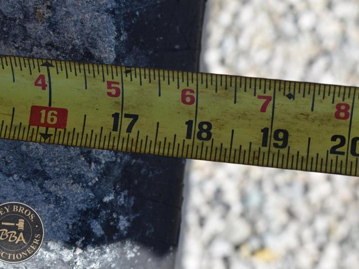 2023-deere-333g-image-35