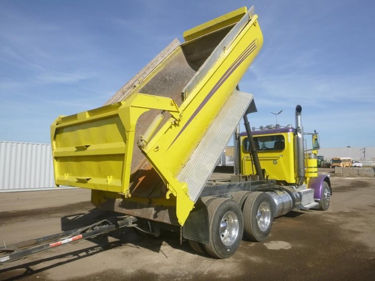 2014-peterbilt-388-image-14