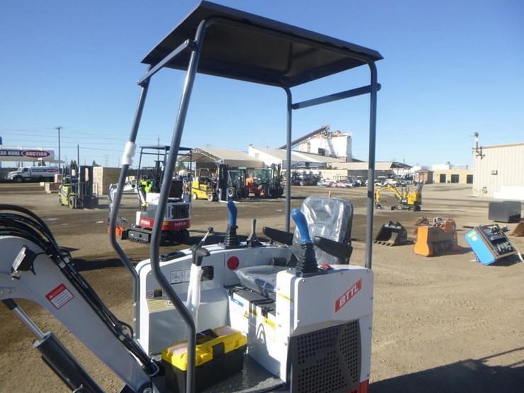 bttl-et15h-6-hydraulic-excavator-image-18