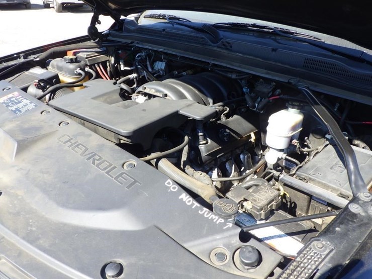 2020-chevrolet-tahoe-image-10