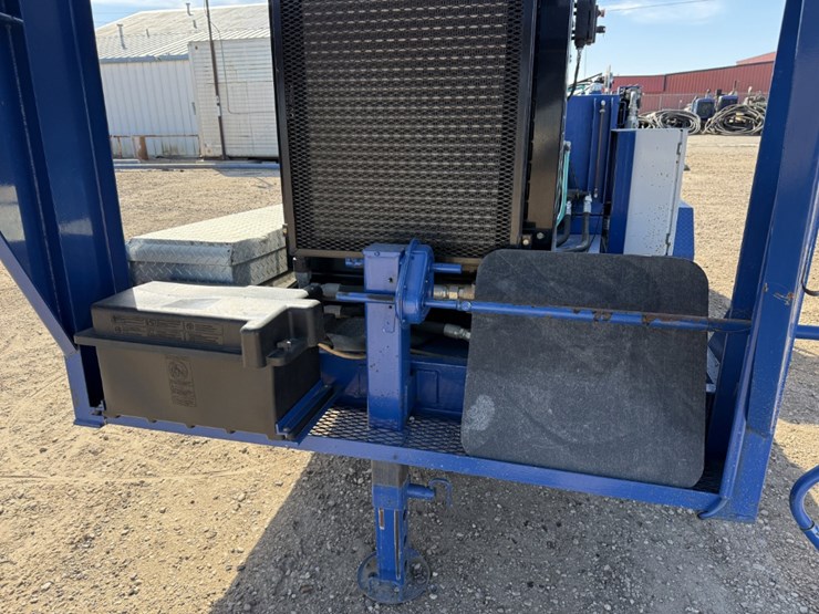 2018-caterpillar-c7-image-14