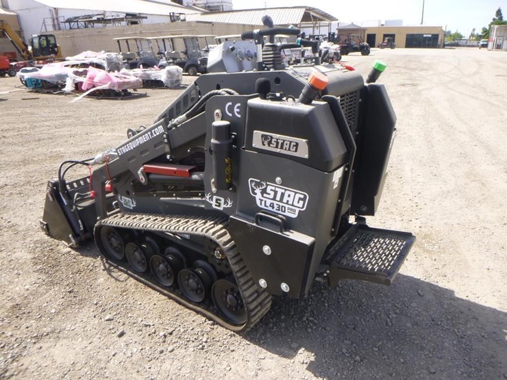 2025-kubota-d1703-image-4