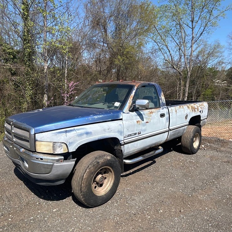 1994 DODGE 2500