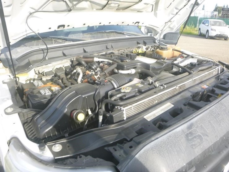 2011-ford-f450-image-16