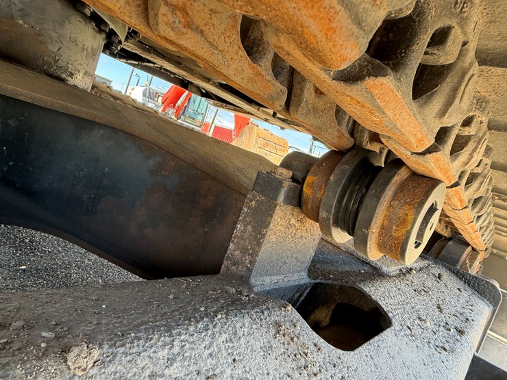 2006-link-belt-210-lx-image-12