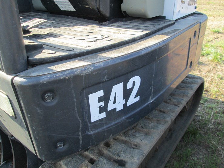 2013-bobcat-e42-image-30