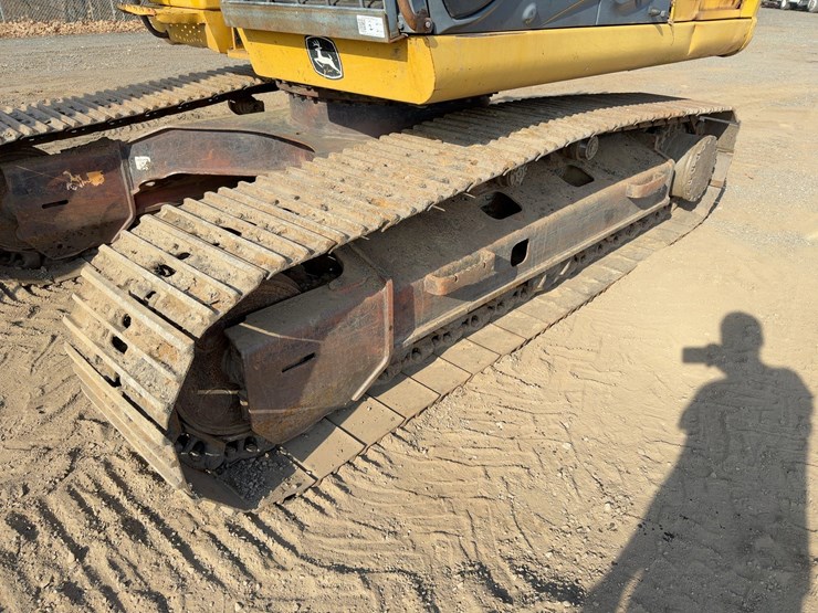 2008-deere-160d-lc-image-30