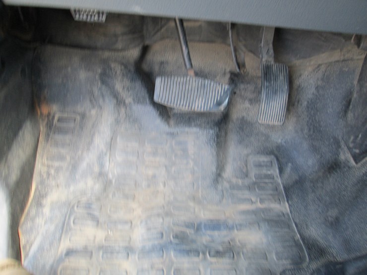 2014-ford-f350-image-30