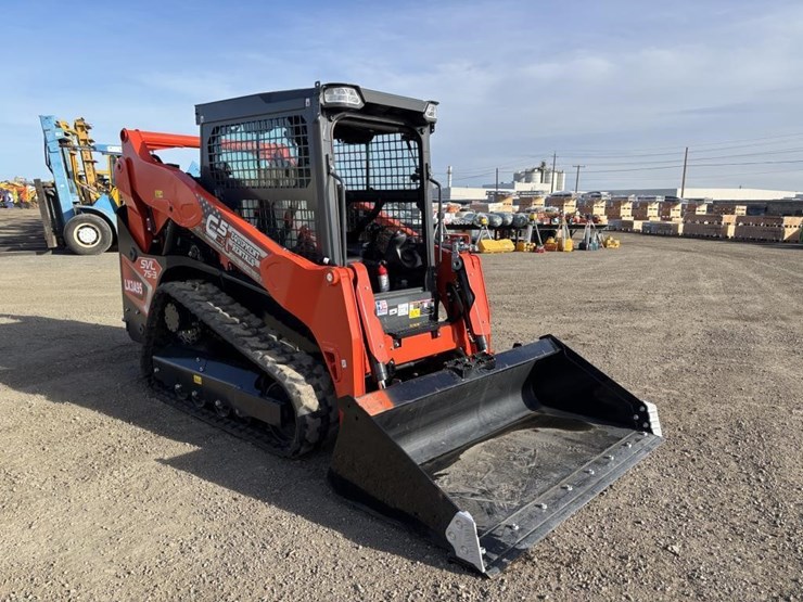 2024-kubota-svl75-3-image-2