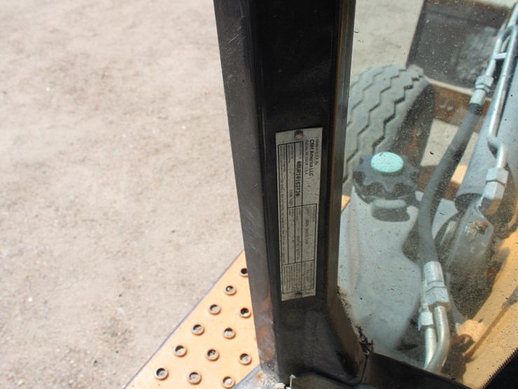 2014-case-580n-image-14