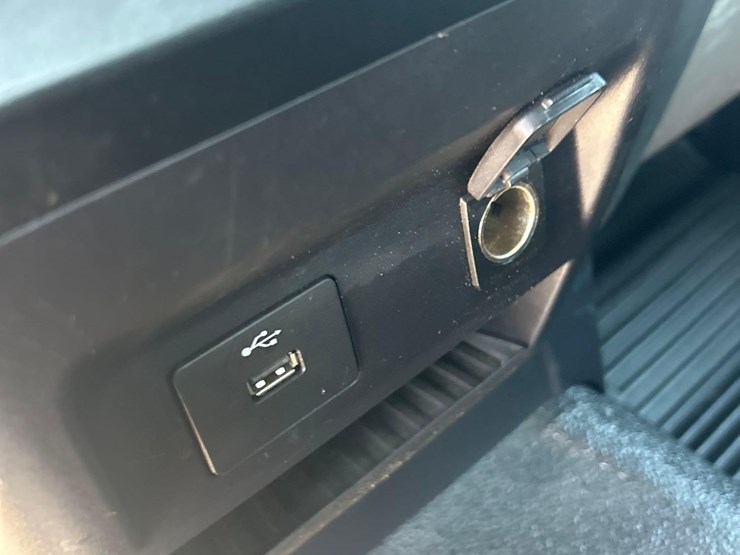 2019-ford-f350-xl-image-35