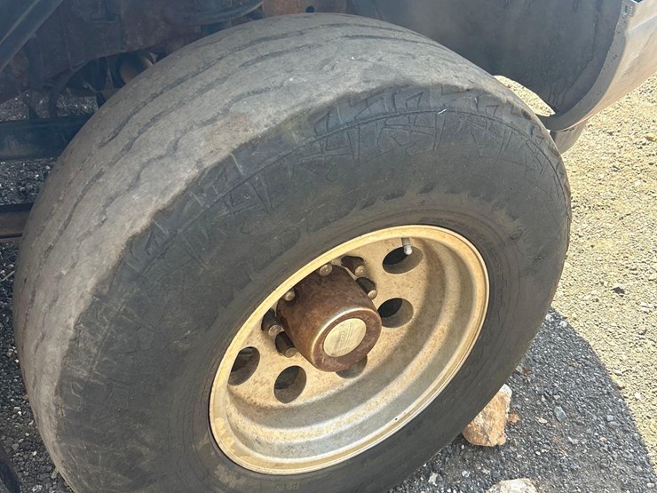 1994-dodge-2500-image-8