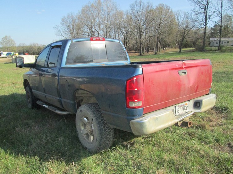 2006-dodge-3500-image-4