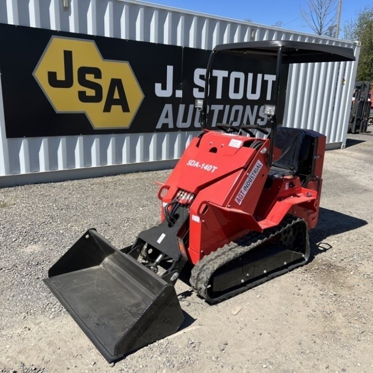 2026 AGT SDA-140T Mini Compact Track Loader