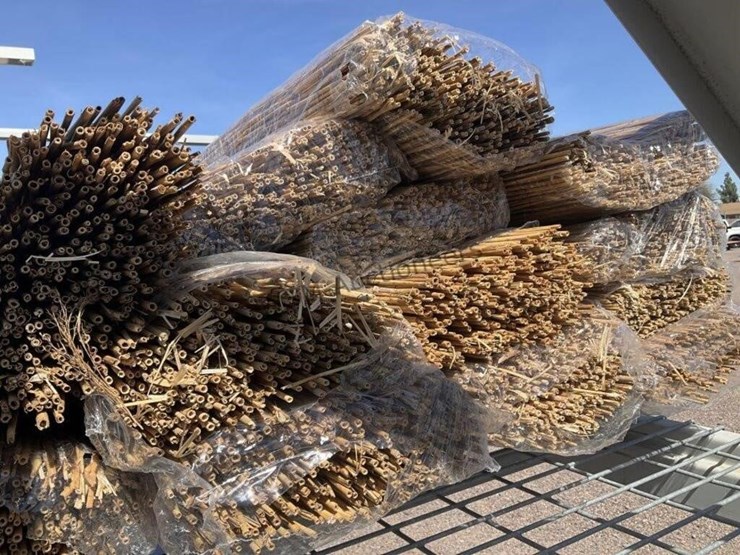 pallet-of-natural-reed-fencing-image-3
