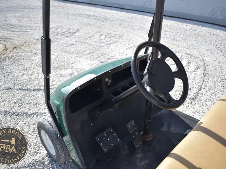 e-z-go-golf-cart-42729-image-10