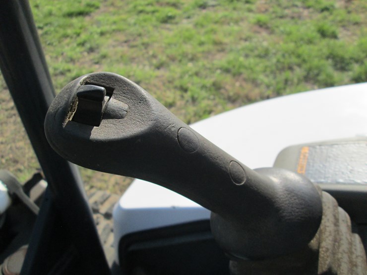 2013-bobcat-e42-image-42