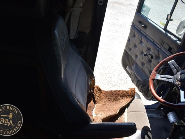 1998-international-9300-image-70