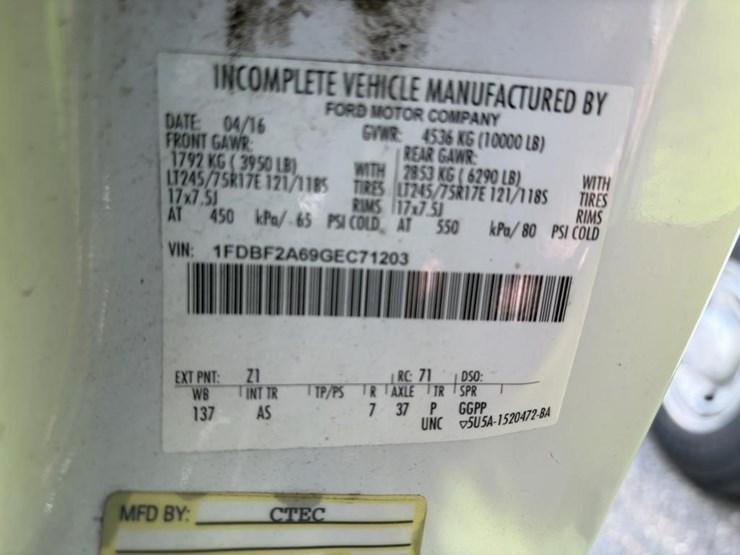 2016-ford-f250-sd-image-14