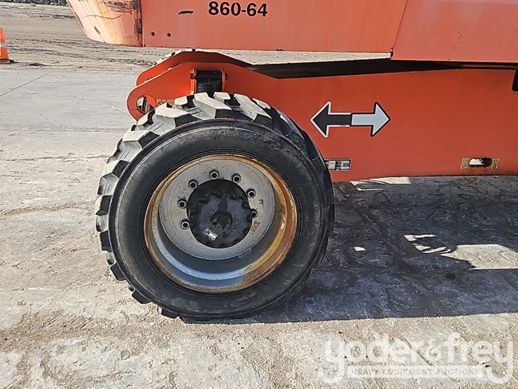 2011-jlg-860sj-image-8