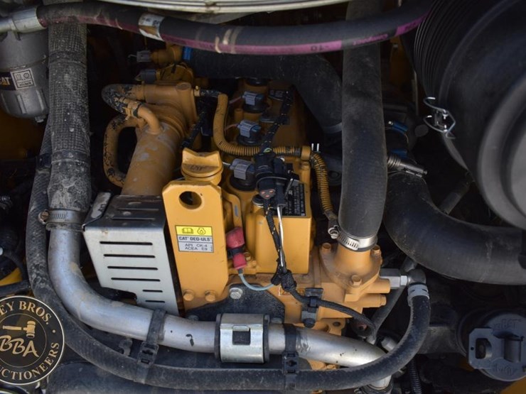 2023-caterpillar-259d3-image-27