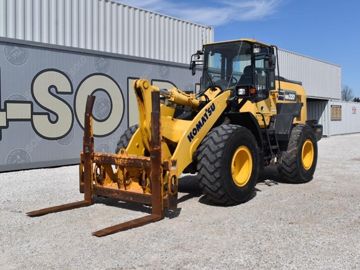 2019-komatsu-wa320-8-image-2