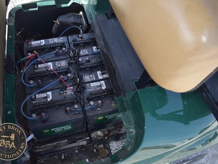 e-z-go-golf-cart-42729-image-15