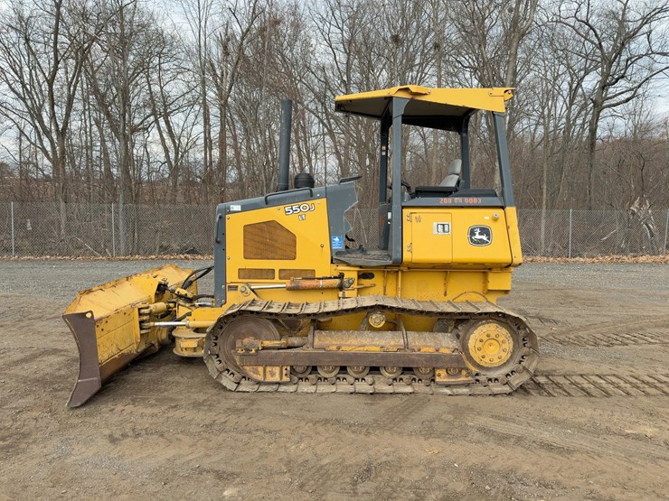 2010-john-deere-2010-image-2