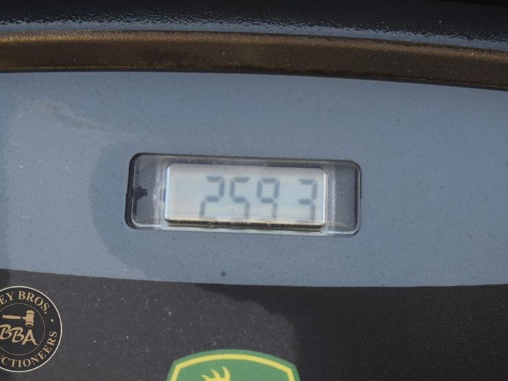 2008-john-deere-x300-image-26