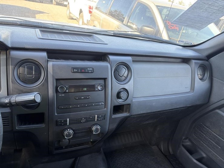 2014-ford-f150-image-12