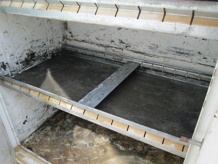 2017-chevrolet-3500hd-image-8