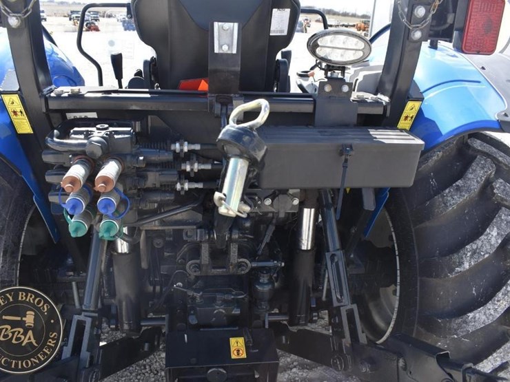 2023-new-holland-workmaster-120-image-32