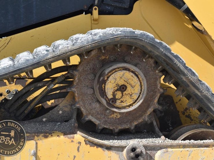 2020-caterpillar-289d3-image-34