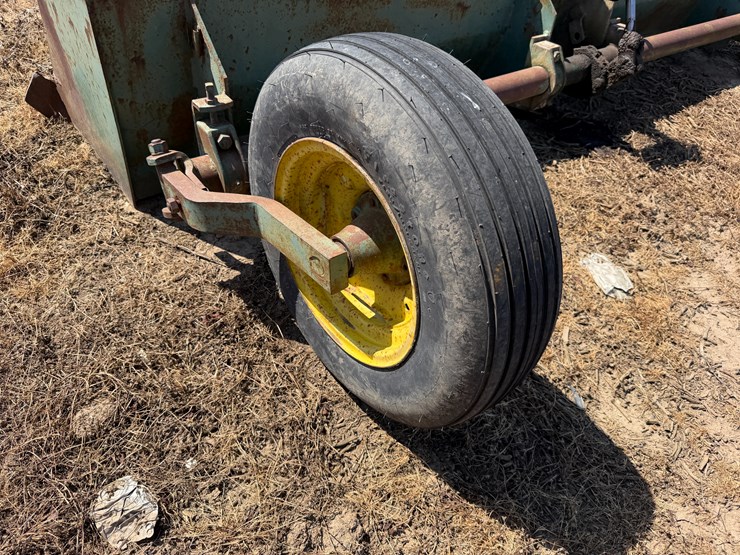 john-deere-10-image-5