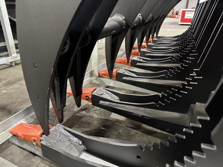 2026-greatbear-78"-root-grapple-rake-image-5