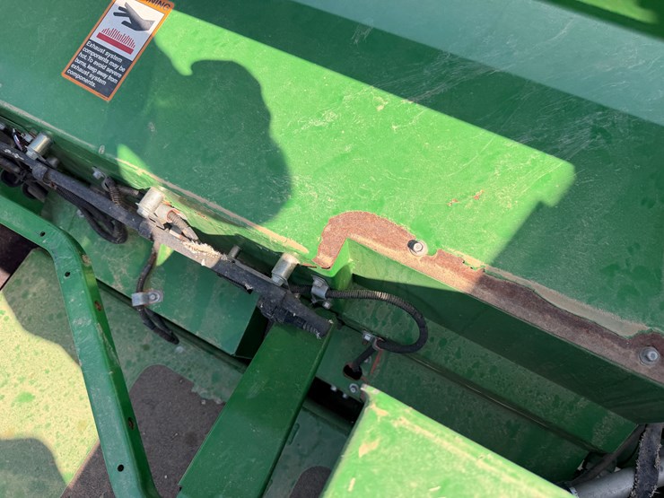 2014-john-deere-s670-image-141