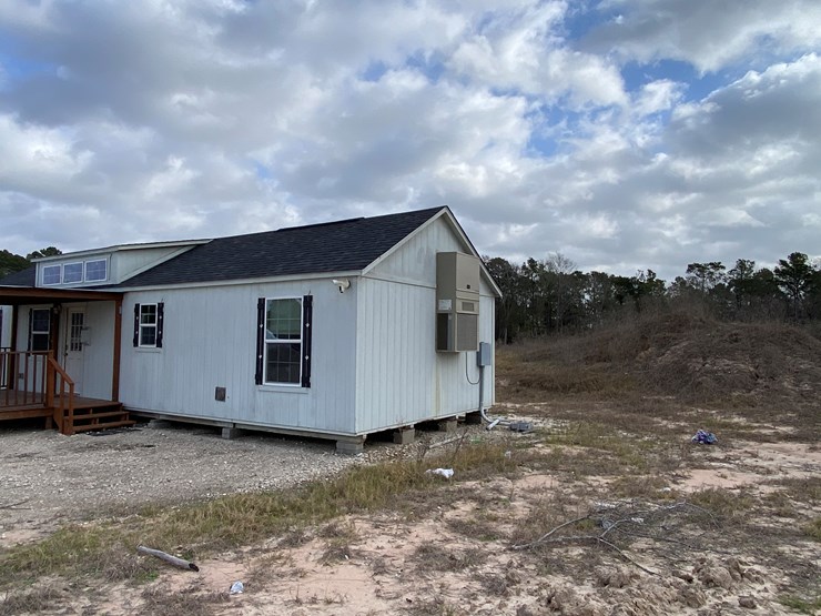 #1090-•-16x48-office-building-image-9