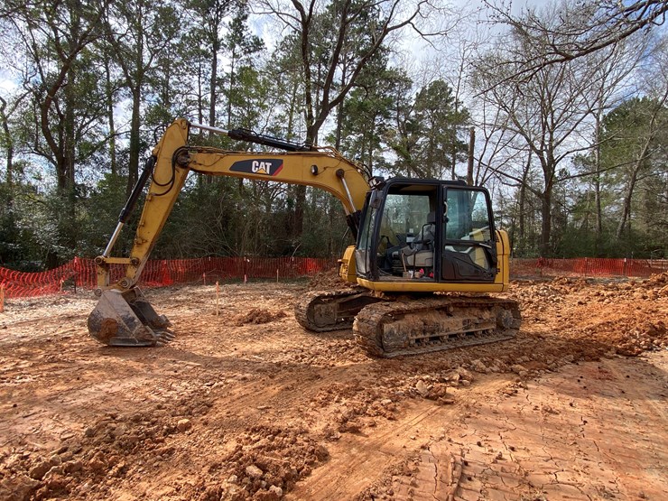 2015-caterpillar-311-flrr-image-1