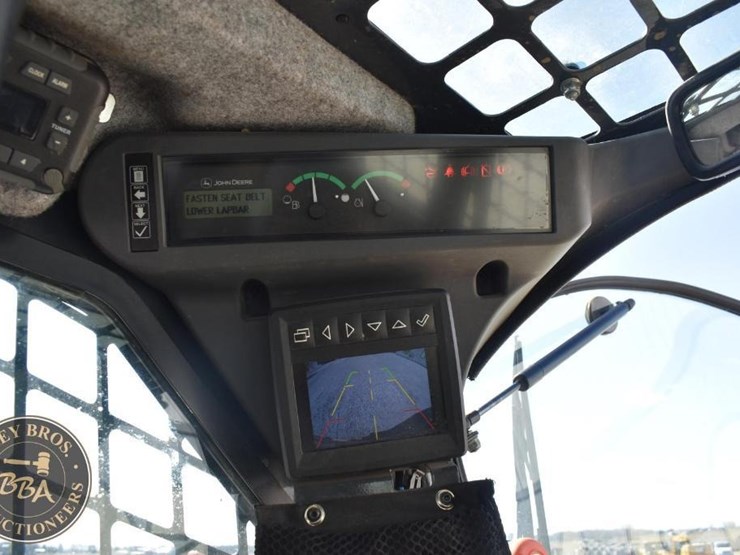 2023-deere-333g-image-58