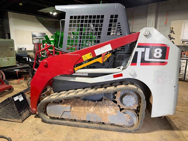takeuchi-tl8-image-2