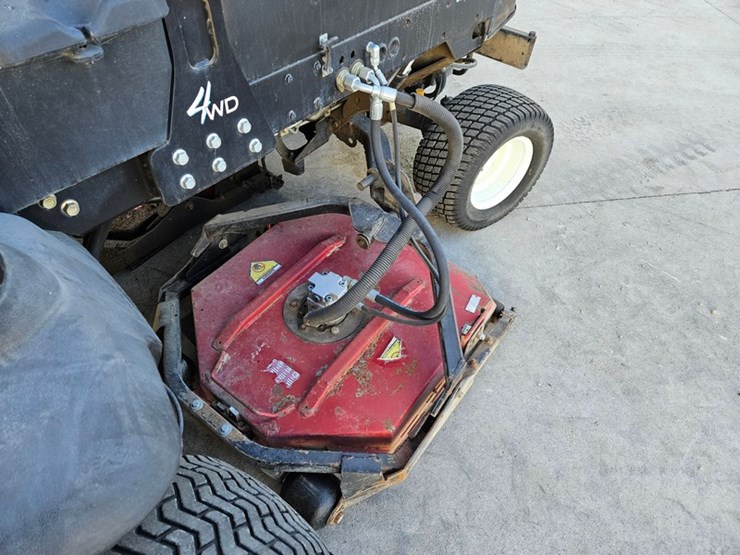 toro-groundsmaster-4000d-image-12