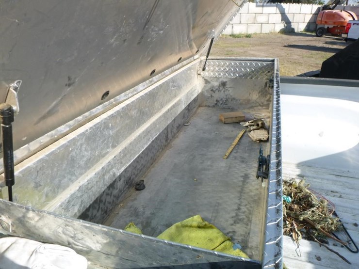 2014-dodge-1500-image-29