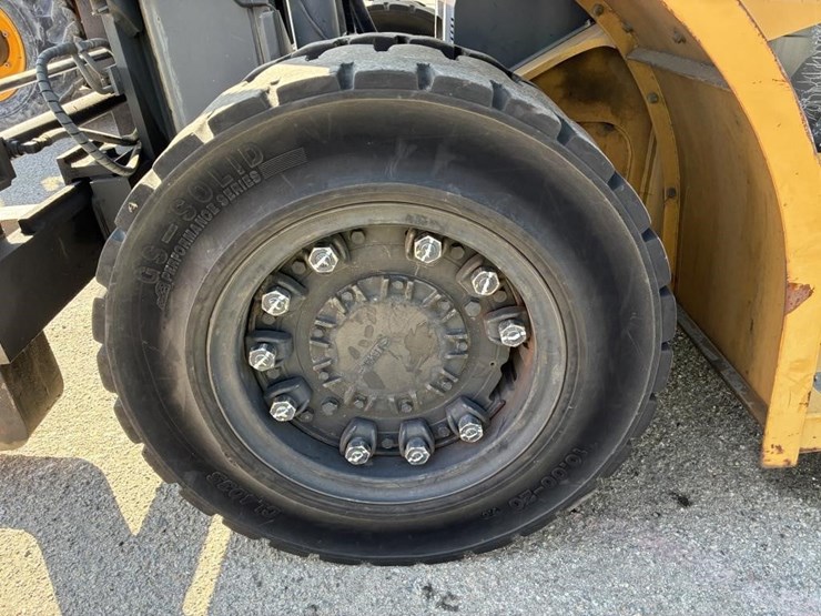 caterpillar-p26500-image-9