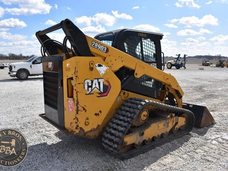 2020-caterpillar-289d3-image-16