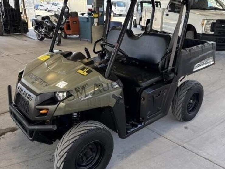 2011-polaris-ev-electric-utility-cart-image-4