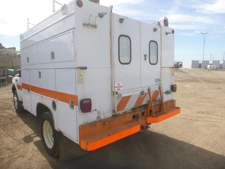 2001-ford-f450-image-7