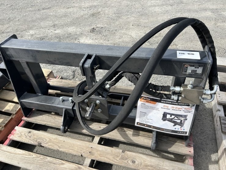 2026-arteer-pha-2c-3-point-hitch-adapter-image-1