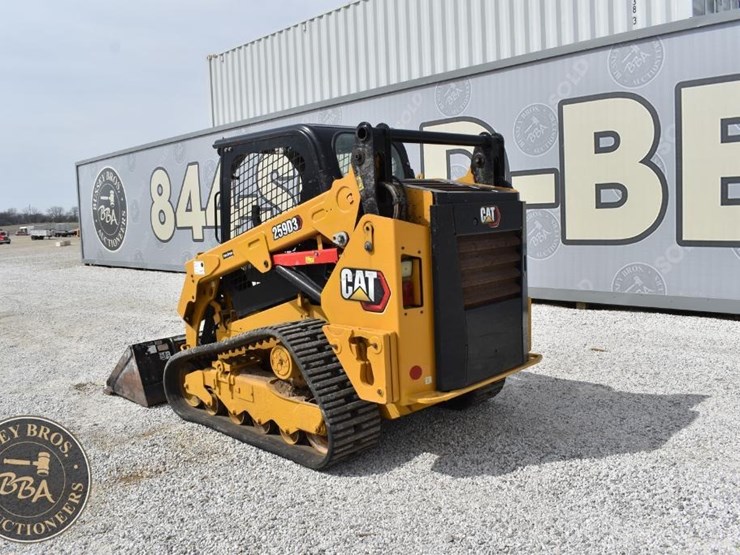 2023-caterpillar-259d3-image-11